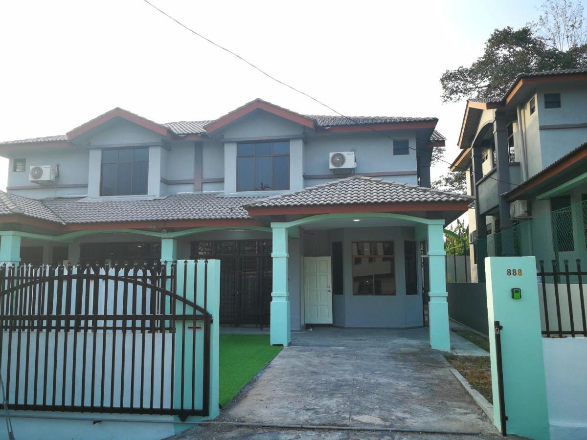 Fuxi Fruit Garden Villa Langkawi 富囍休闲度假水果园别墅兰卡威 Kuah Exterior foto