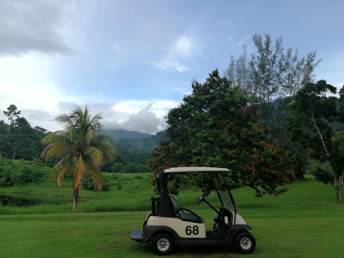 Fuxi Fruit Garden Villa Langkawi 富囍休闲度假水果园别墅兰卡威 Kuah Exterior foto